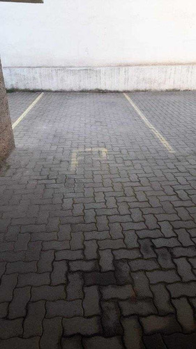 Imagen 2 de 2 de Estacionamineto Lota