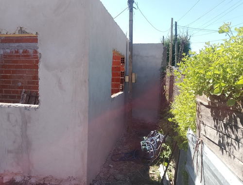 Amplia Casa En Venta Dueño Directo En Florencio Varela