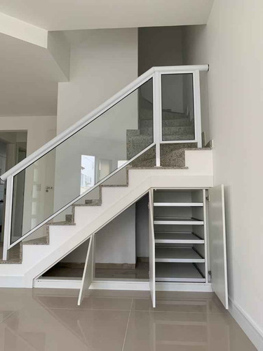 Casa De Condomínio À Venda Na Estrada Pau-ferro, Freguesia, Rio De Janeiro - Rj - Liv-4781