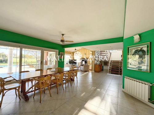 Casa En Venta En Los Puentes