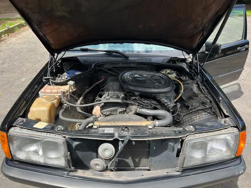 Mercedes-Benz 190 E 2.0