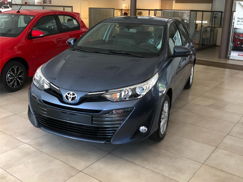 Imagen 1 de 18 de Toyota Yaris 4p Xls Cvt My 2022 Reserva De Cupo Mr