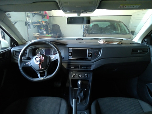 Imagen 9 de 10 de Volkswagen Virtus Trendline 1.6 Msi 110cv At