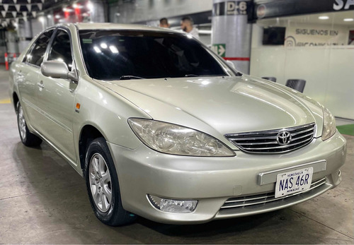 Imagen 3 de 7 de Toyota Camry Lumiere