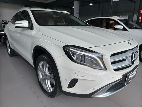 Mercedes-Benz Classe GLA 1.6 Advance Turbo Flex 5p