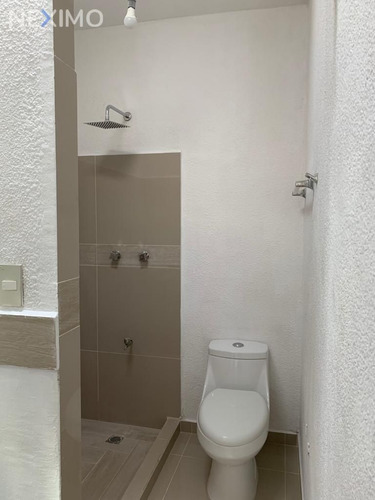 Imagen 15 de 19 de Casa En Venta Residencial Américas 2 Niveles Con 2 Recamaras 1.5 Baños