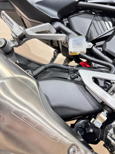 Honda Cb300 Abs, Prácticamente Nueva, 5800 Millas Originales