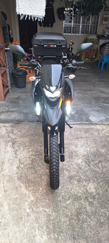 Moto Muito Bem Conservada. Sou Segundo Dono.