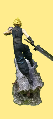 Cloud Strife - Final Fantasy - Em Resina 12k