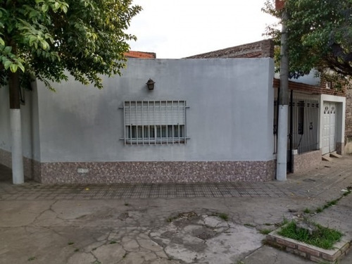Imagen 3 de 17 de Casa Dos Dormitorios Zona Sur