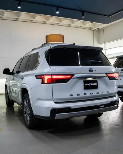 Toyota Sequoia 3.5 V6 Capstone