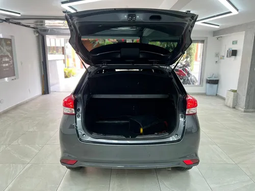 Toyota Yaris At 2023