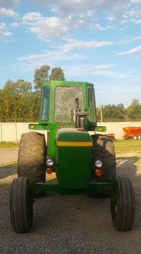 John Deere 3350