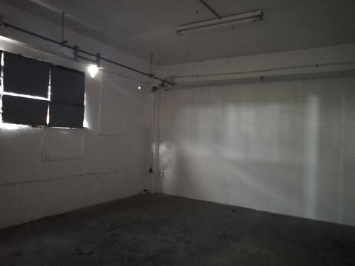 Imagen 8 de 14 de Planta Industrial En Zona Industrial Cloris