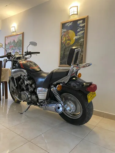 Yamaha V-max 1200 Vmx