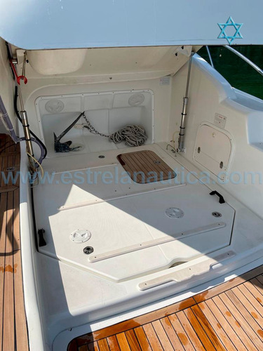 Imagem 6 de 10 de Lancha Cranchi 42 Barco Iate N Ferretti Azimut Catamara