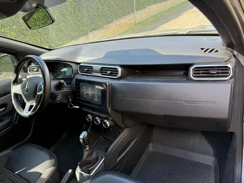 Renault Duster 1.3 Intense Cvt