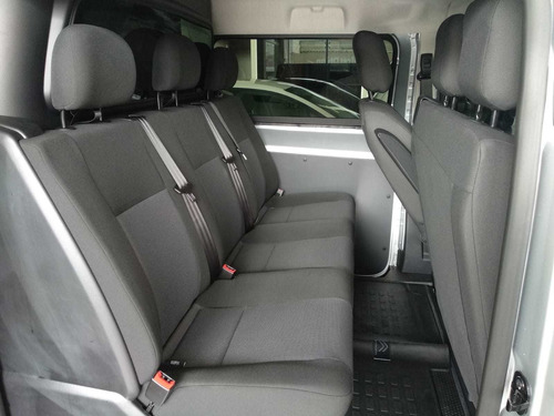 Imagen 10 de 15 de Citroën Jumpy 2022 1.6 L3 Hdi 115 Business Mixto