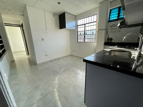 Bodega Con Local En Arriendo