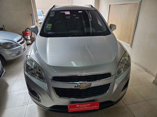Imagen 3 de 22 de Chevrolet Tracker 2015 1.8 Ltz Fwd Mt 140cv
