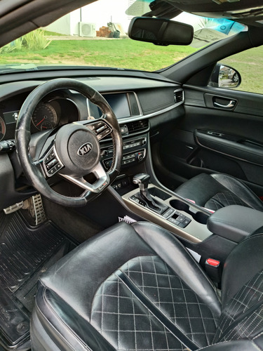 Kia Optima 2.0 L Turbo Gdi Sxl At