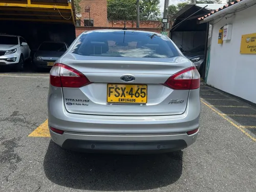 Ford Fiesta 1.6 Sportback Titanium