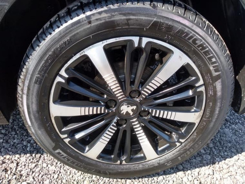 Peugeot 208 Signature Bluehdi 100 Mt5 2019