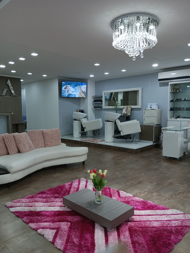 Best House Traspasa Fondo De Comercio, Glamoroso Spa/peluquería En San Antonio De Los Altos.