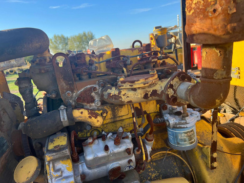 Grua Milanese 3000kg Perkins Diesel