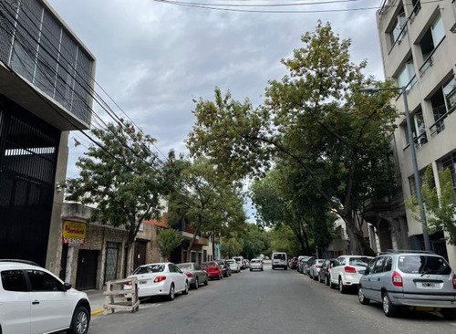 Excelente Edificio En Block - Reciclado A Nuevo!! 900 M2