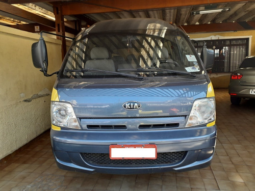 Kia - Besta Grand