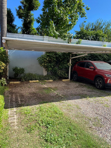 Casa En Venta En Barrio Cerrado En Villa Del Parque