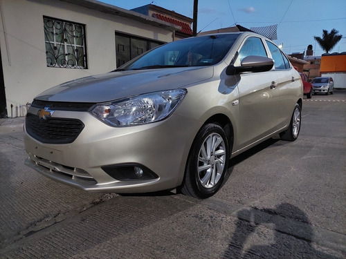Imagen 2 de 15 de Chevrolet Aveo 2018 1.6 Lt At