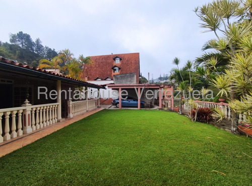 Bellísima Y Acogedora Casa En Venta Colinas De Carrizal, Altos Mirandinos 25-12196 Edf