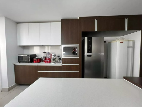 Precioso Townhouse En Condominio Los Trapenses