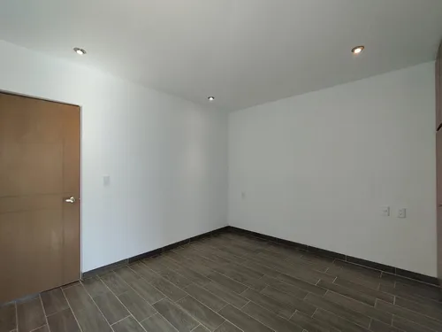 Casa En Venta Con Recamará En Planta Baja Fracc El Cielo León Gto. Zona Norte