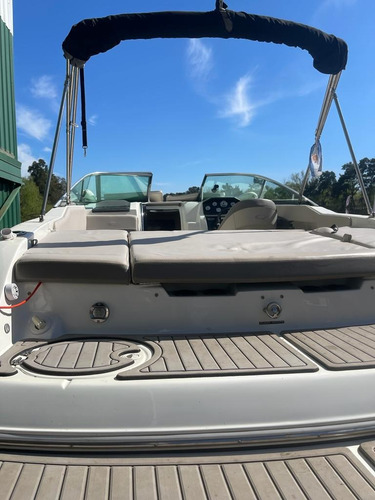 Lancha Cuddy Quest 225 Con Motor Mercruiser 250 Hp Bravo 3