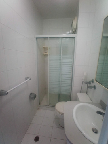 Imagen 6 de 10 de Apartamento En Alquiler Vacacional En Naiguatá, Edo. La Guaira, Residencias Aguja Azul.