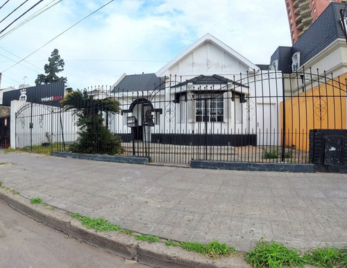 Imagen 1 de 12 de Local En Venta En Ramos Mejia Centro Norte