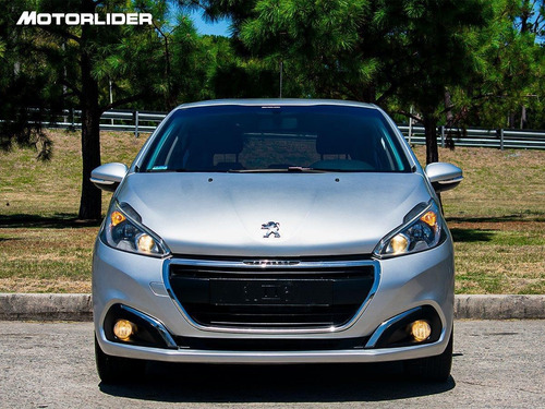 Imagen 8 de 25 de Peugeot 208 Active 1.2 Extra Full| Permuta / Financia