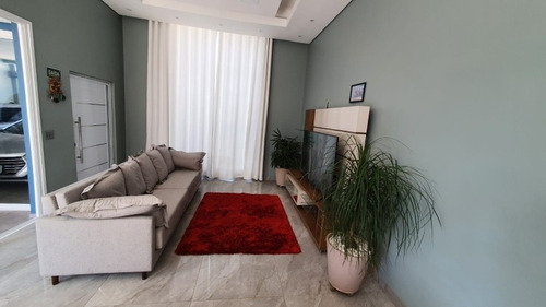 Taubaté**linda Casa Térrea À Venda Direto Com O Proprietário