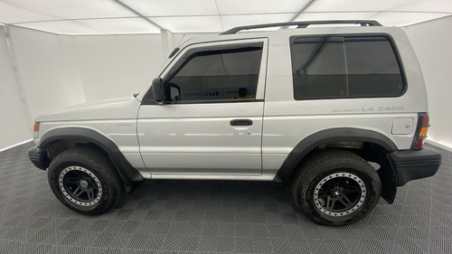 Imagen 4 de 25 de Mitsubishi Montero