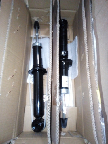 Amortiguadores Delanteros Kia Sorento 2006 2007 2008 2009