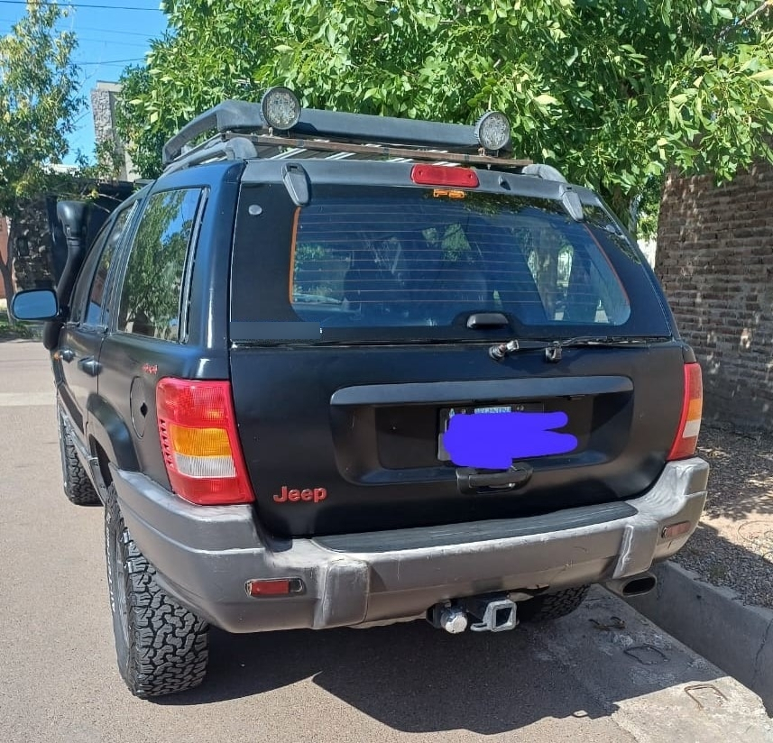 Jeep Grand Cherokee 4.0 Laredo