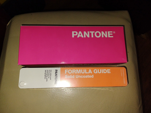 Guía Pantone Solid Uncoated (colores Mate)