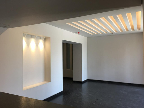 Imagen 19 de 21 de Bogotá, Chicó, Oficina/consultorio En Venta