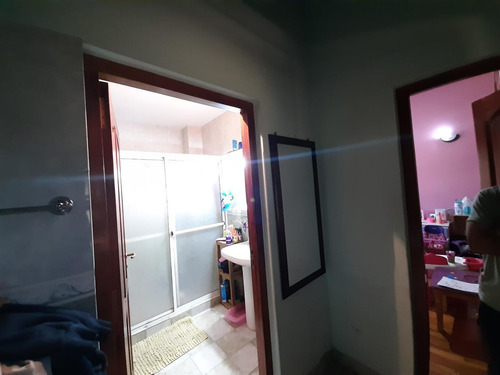 Imagen 26 de 30 de Casa Y Quincho Con Amplio Terreno A. Korn