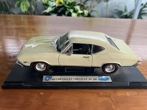 Chevrolet Chevrolet 1:18 1968 Marca Welly