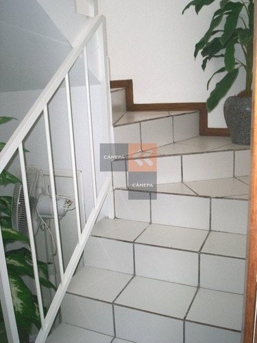Zona Conrad, A 2 Cuadras Playa Mansa ,sobre Boulevard Artigas- Ref: 8474