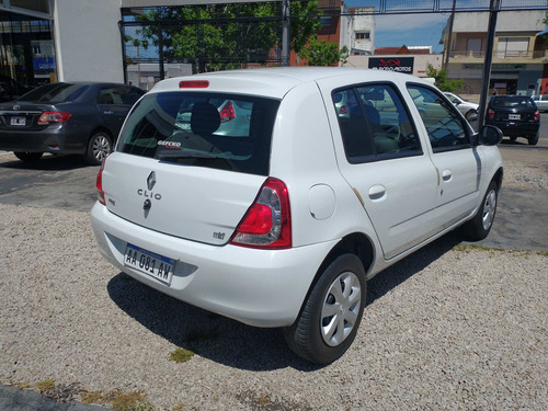 Imagen 5 de 15 de Renault Clio 2016 1.2 Mio Confort Pack